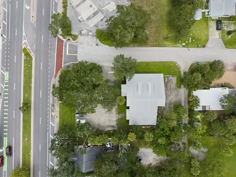 990 Us Highway 1 Sebastian FL 32958