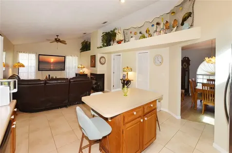 381 Main Street Sebastian FL 32958