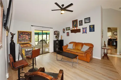 381 Main Street Sebastian FL 32958