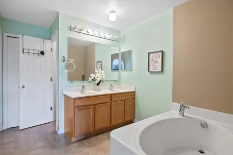 6052 Ridge Lake Circle Vero Beach FL 32967