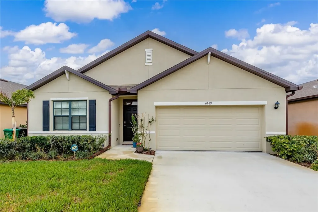 6289 NW Regent Street Port St Lucie FL 34983