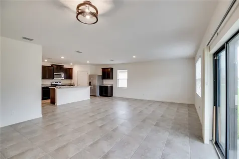 6289 NW Regent Street Port St Lucie FL 34983