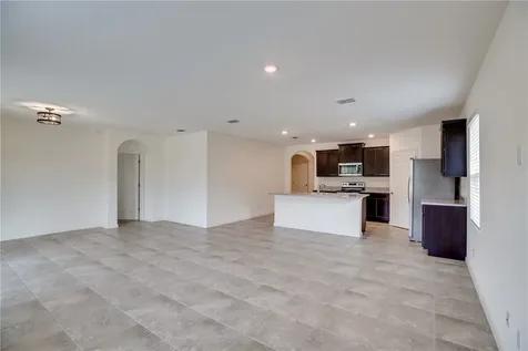 6289 NW Regent Street Port St Lucie FL 34983