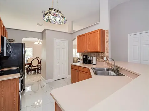 882 Jamaica Avenue Sebastian FL 32958