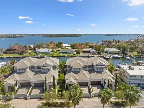 21 Royal Palm Point Vero Beach FL 32960