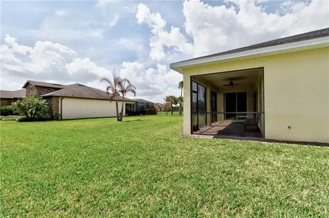 6220 Arcadia Square Vero Beach FL 32966