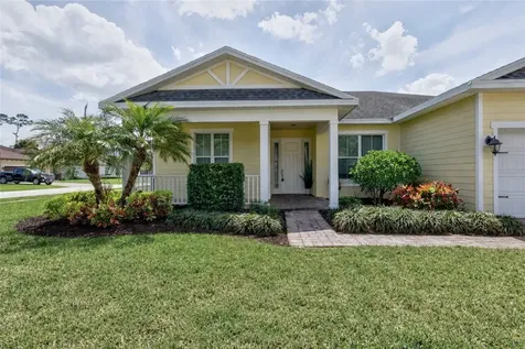6220 Arcadia Square Vero Beach FL 32966