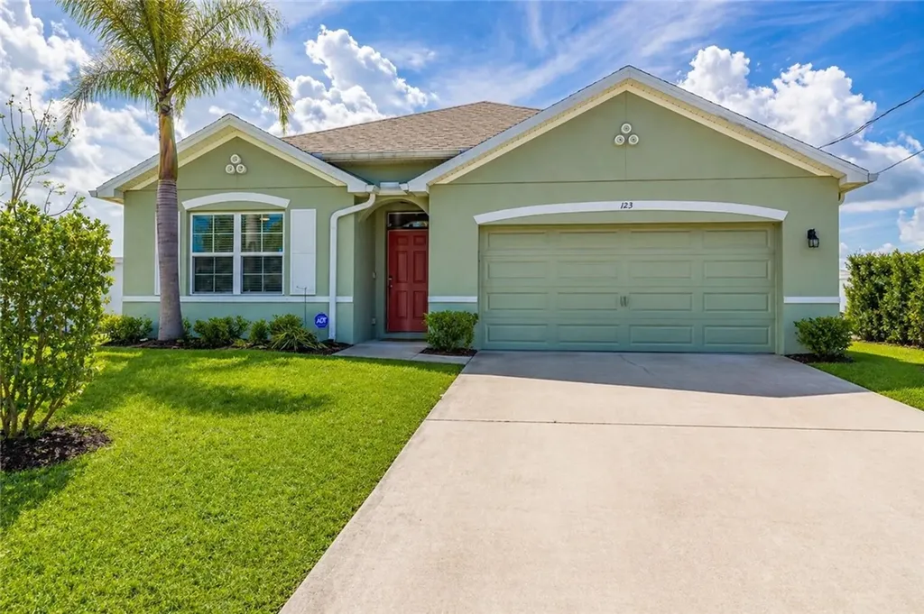 123 Larchmont Terrace Sebastian FL 32958