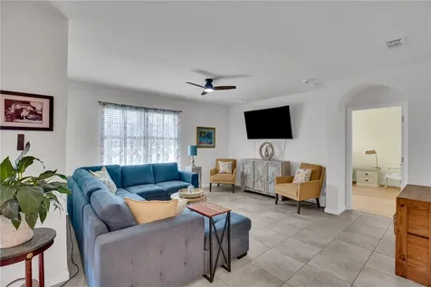 123 Larchmont Terrace Sebastian FL 32958