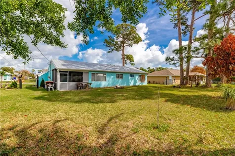 621 24th Street SW Vero Beach FL 32962