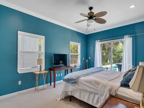 527 E Causeway Boulevard Vero Beach FL 32963