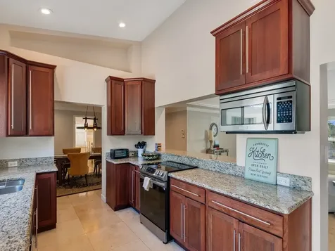 527 E Causeway Boulevard Vero Beach FL 32963
