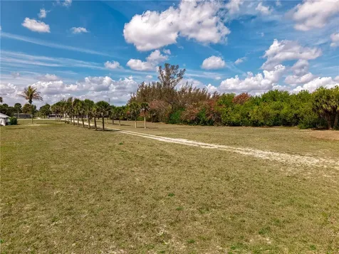 3704 N Highway A1a Fort Pierce FL 34949