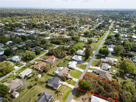 857 Beard Avenue Sebastian FL 32958