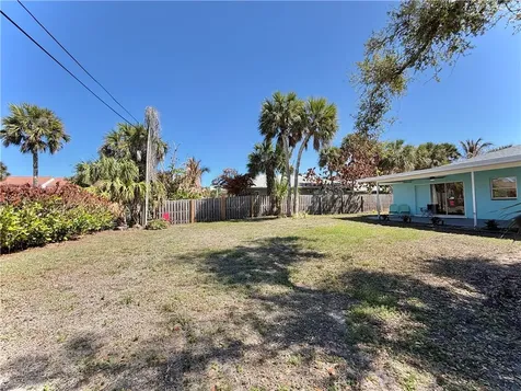 715 Holly Road Vero Beach FL 32963