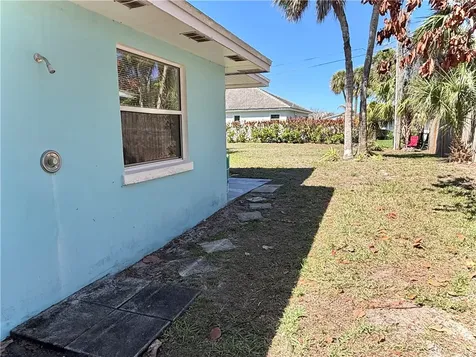 715 Holly Road Vero Beach FL 32963