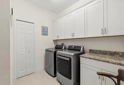 1645 Willows Square Vero Beach FL 32966
