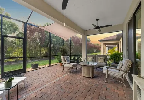 1645 Willows Square Vero Beach FL 32966