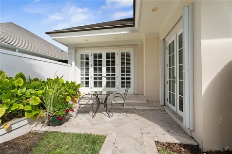 230 Sundial Court Vero Beach FL 32963