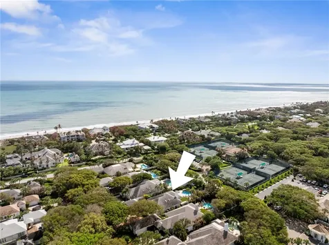 230 Sundial Court Vero Beach FL 32963