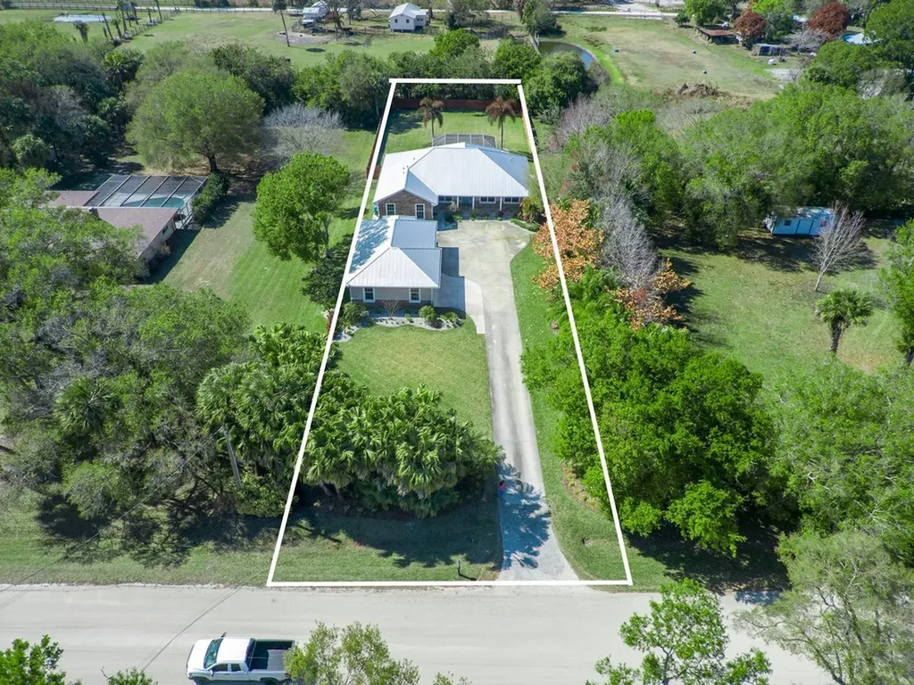 4045 62nd Avenue Vero Beach FL 32966