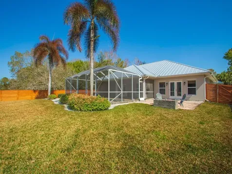 4045 62nd Avenue Vero Beach FL 32966