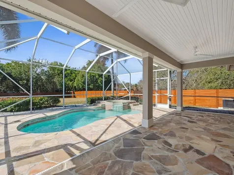 4045 62nd Avenue Vero Beach FL 32966