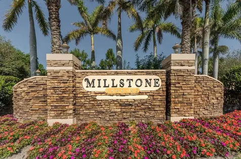 2065 Albany Terrace SW Vero Beach FL 32968