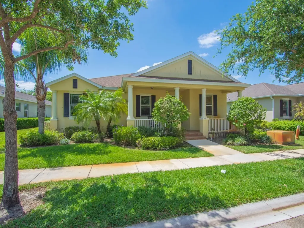 1460 Caddy Court Vero Beach FL 32966