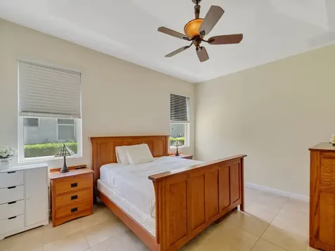 1460 Caddy Court Vero Beach FL 32966