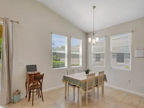 1460 Caddy Court Vero Beach FL 32966