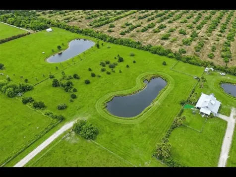 6430 69th Street Vero Beach FL 32967