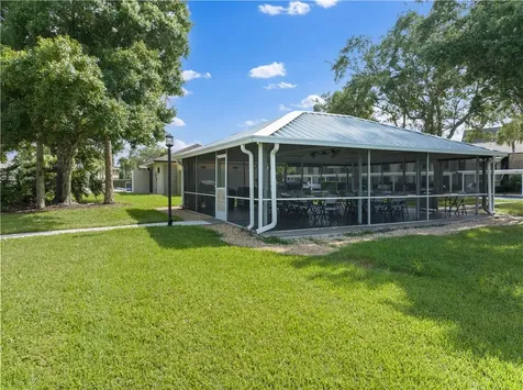 16 Plantation Drive Vero Beach FL 32966