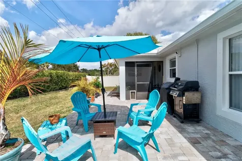 591 High Hawk Circle Vero Beach FL 32962
