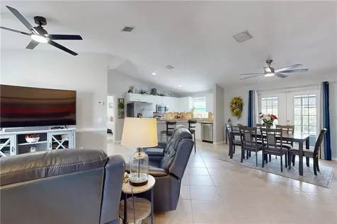 591 High Hawk Circle Vero Beach FL 32962