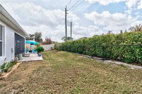 591 High Hawk Circle Vero Beach FL 32962
