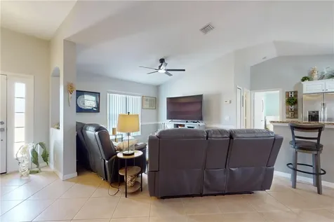 591 High Hawk Circle Vero Beach FL 32962