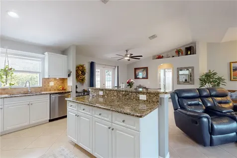 591 High Hawk Circle Vero Beach FL 32962