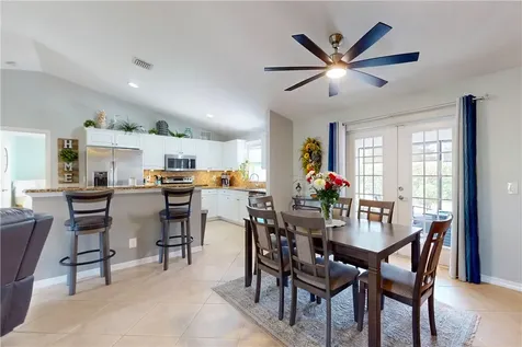591 High Hawk Circle Vero Beach FL 32962