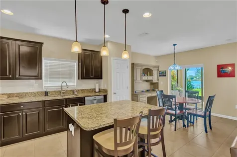 1728 Berkshire Circle SW Vero Beach FL 32968