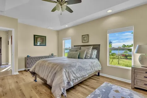 1728 Berkshire Circle SW Vero Beach FL 32968