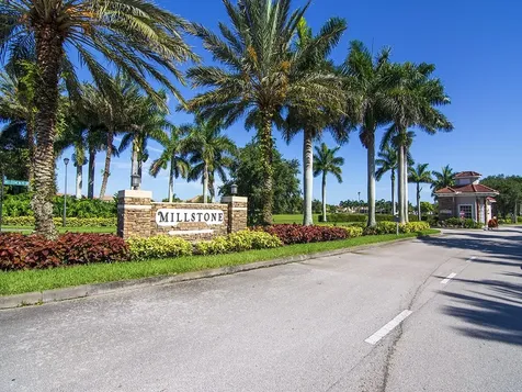 1728 Berkshire Circle SW Vero Beach FL 32968