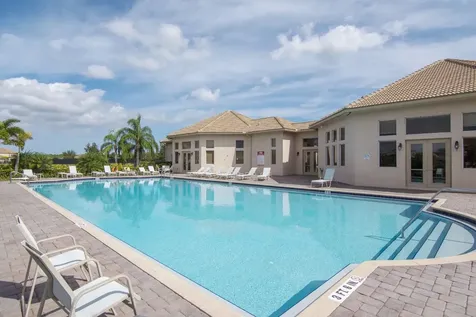1728 Berkshire Circle SW Vero Beach FL 32968