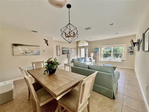 1728 Berkshire Circle SW Vero Beach FL 32968
