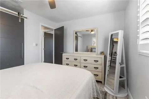 250 Harbour Drive E Indian Harbour Beach FL 32937