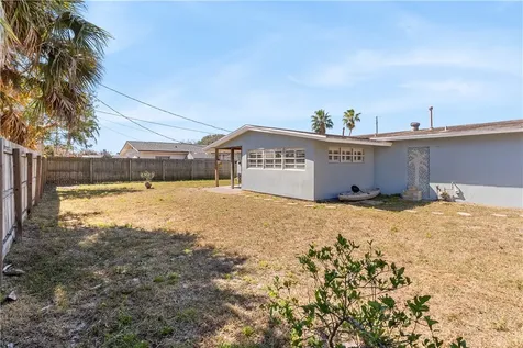 250 Harbour Drive E Indian Harbour Beach FL 32937