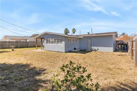 250 Harbour Drive E Indian Harbour Beach FL 32937