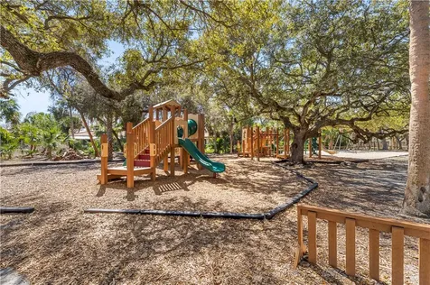 250 Harbour Drive E Indian Harbour Beach FL 32937
