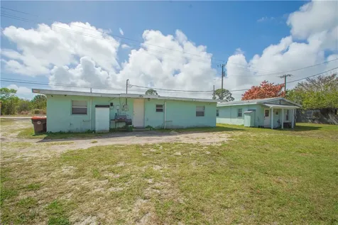 2840 41st Street Vero Beach FL 32967