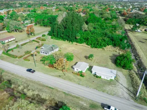 2840 41st Street Vero Beach FL 32967